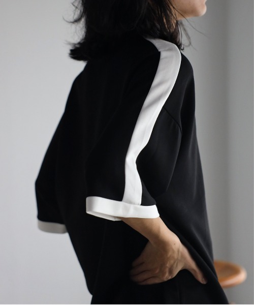 CREARE -LINO-(クレアーレリノ)の「ダンボール オーバーサイズ ライン Tシャツ<ユニセックス>(Tシャツ/カットソー・メンズ・ブラック/オフホワイト/ネイビー・M/L)」の18枚目の写真