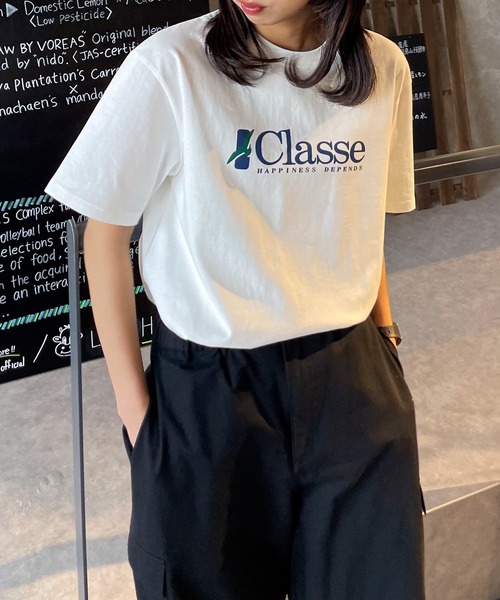 Chillfar(チルファー)の「アソートプリントロゴTシャツ(Tシャツ/カットソー・レディース・ホワイト系/ホワイト系1/ホワイト系2/ブラウン系1/杢グレー/ブルー/アイボリー系/グレー系/ネイビー系/ホワイト系3/ホワイト/ブラウン/アイボリー系1/グレー系1/ネイビー系1/オートミール/ネイビー/ブルー系/ブルー系1/イエロー系1・FREE)」の3枚目の写真