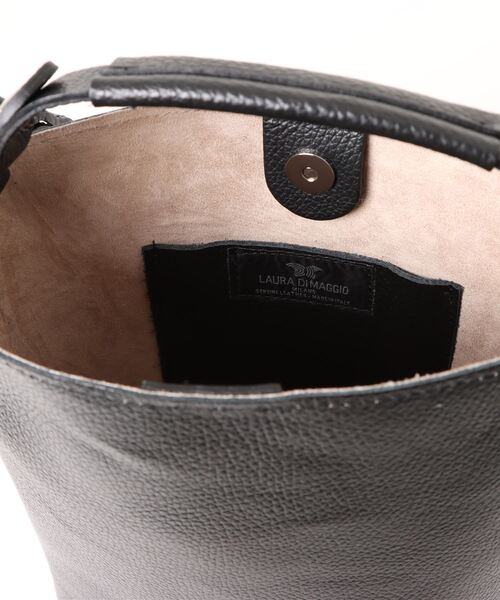 LAURA DI MAGGIO（ローラディマッジオ）の「(LAURA DI MAGGIO)ワンショルダートートバッグ（トートバッグ・レディース・ブラック/ピンク・FREE）」の5枚目の写真