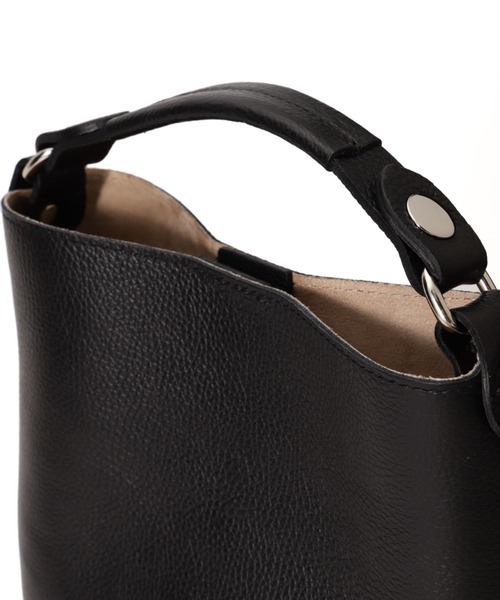 LAURA DI MAGGIO（ローラディマッジオ）の「(LAURA DI MAGGIO)ワンショルダートートバッグ（トートバッグ・レディース・ブラック/ピンク・FREE）」の12枚目の写真