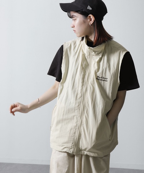 ZIP FIVE（ジップファイブ）の「【ZIP FIVE】 ナイロン テック フルジップ ワンポイント 刺繍 ベスト（ベスト・メンズ・ブラック/オリーブ/オフホワイト/ネイビー・MEDIUM/LARGE）」の20枚目の写真