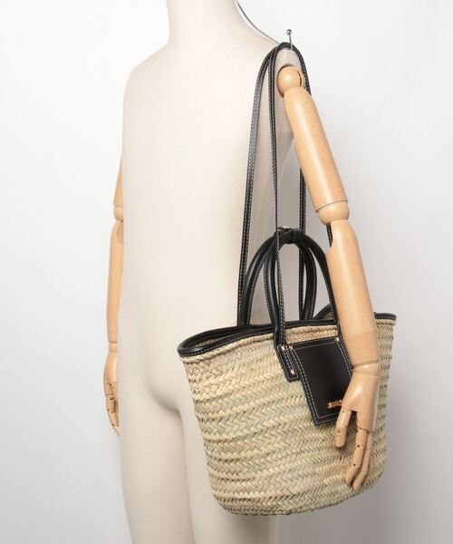 Jacquemus★レディース ル ファニーエ ソリ トートバッグ Jacquemus☆レディース ル ファニーエ ソリ トートバッグ