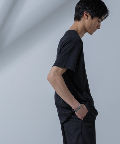 NANO universe(ナノユニバース)の「Anti Soaked(R) 汗染み防止 VネックTシャツ(Tシャツ/カットソー・メンズ・ブラック/ベージュ/ホワイト/トップグレー・M/S/XL/L)」の7枚目の写真