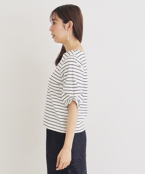 index（インデックス）の「◆≪8color≫ タックデザインスリーブトップス【UVケア/接触冷感/洗濯機洗い可】（Tシャツ/カットソー・レディース・ナチュラル/ホワイト系5/ブラウン系その他5/パープル/ネイビー/チャコール/ホワイト系9/オレンジ系・40/38/42/36/34）」の13枚目の写真