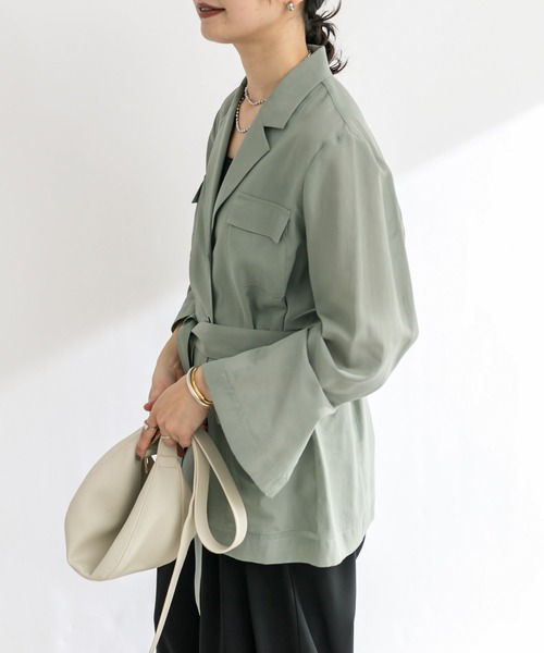 RIVE DROITE(リヴドロワ)の「シアーサファリジャケット(ミリタリージャケット・レディース・カーキ/ベージュ・FREE)」の16枚目の写真