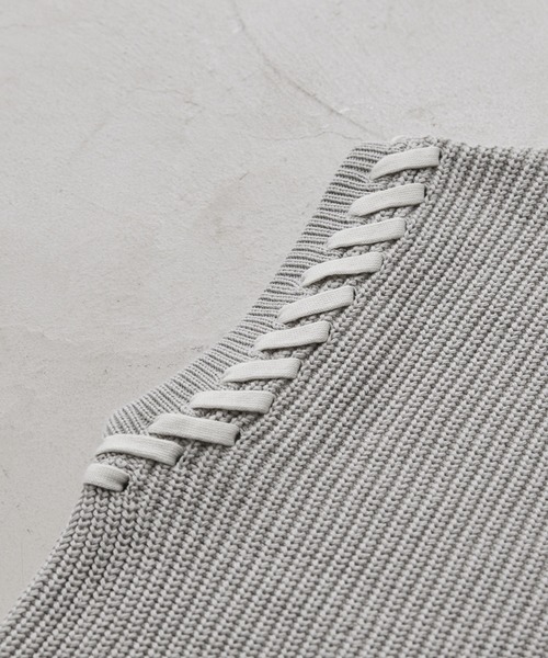 CLEL（クレイル）の「【CLEL】Hand Stitched Side Lace Knit Vest/ハンドステッチ サイドレースニットベスト（ベスト・メンズ・グレー/ブラック/ダークブラウン・XS/S/M/L）」の9枚目の写真