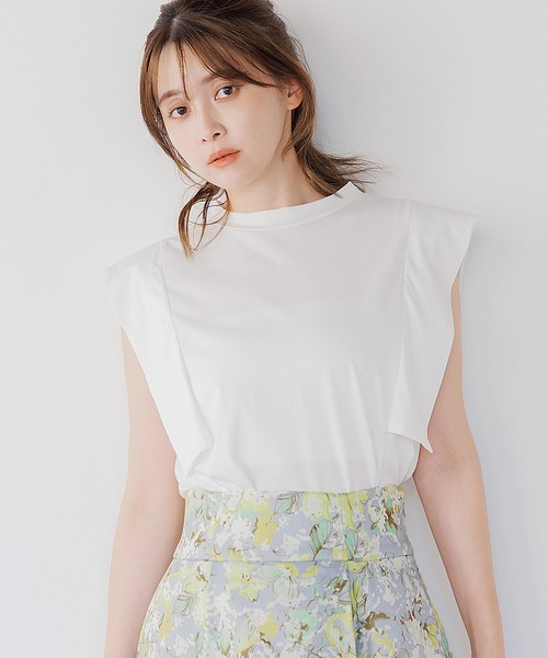 Dita Muaj.(ディータムアージュ)の「スクエアスリーブプルオーバー(Tシャツ/カットソー・レディース・ホワイト/ブラック/カーキ・FREE)」の1枚目の写真