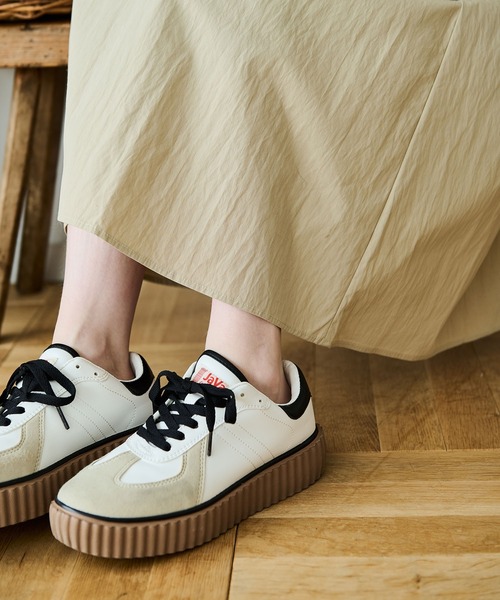 Crisp（クリスプ）の「フリルショルダーAラインワンピース（ワンピース・レディース・チャコール/ベージュ・FREE）」の21枚目の写真