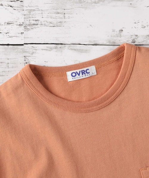 Right-on(ライトオン)の「【OVRC】【OVRC】別注ラバーネームポケットT(Tシャツ/カットソー・メンズ・オレンジ/ホワイト・XL/M/L)」の3枚目の写真
