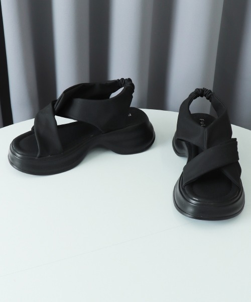 Miniministore(ミニミニストア)の「厚底サンダル レディース クロスベルト(サンダル・レディース・カーキ/オフホワイト/ブラック・24.0cm/25.0cm/22.5cm/23.5cm/24.5cm/23.0cm)」の11枚目の写真