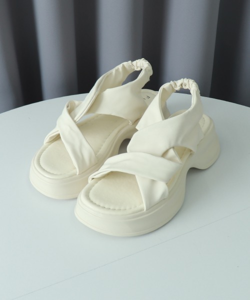Miniministore(ミニミニストア)の「厚底サンダル レディース クロスベルト(サンダル・レディース・カーキ/オフホワイト/ブラック・24.0cm/25.0cm/22.5cm/23.5cm/24.5cm/23.0cm)」の4枚目の写真