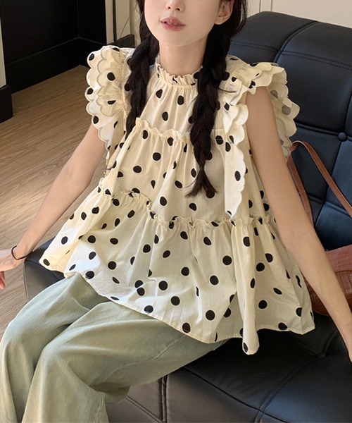 gossip!ロサンゼルス(ゴシップロサンゼルス)の「【Y2Kガーリー】 ドット柄スカラップ肩フリルブラウス(シャツ/ブラウス・レディース・ベージュ・FREE)」の6枚目の写真