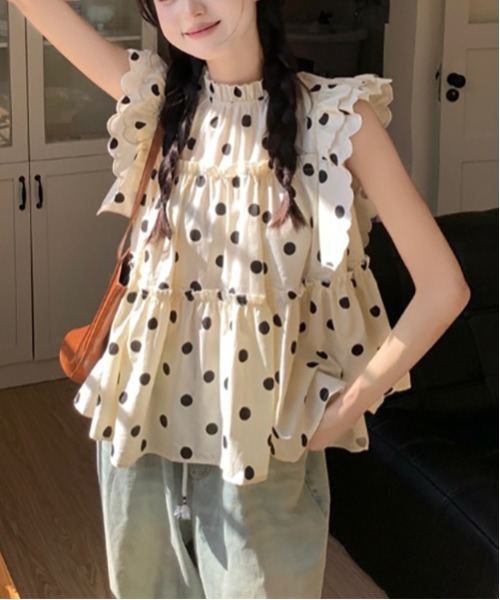 gossip!ロサンゼルス(ゴシップロサンゼルス)の「【Y2Kガーリー】 ドット柄スカラップ肩フリルブラウス(シャツ/ブラウス・レディース・ベージュ・FREE)」の9枚目の写真
