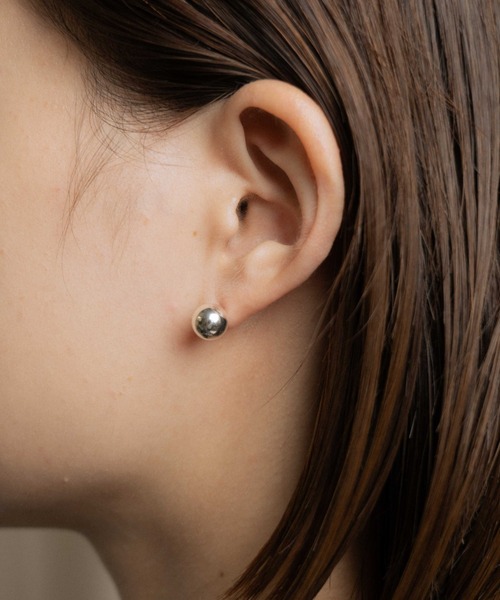 Aura（アウラ）の「[aura/オーラ] 2WAY MOVE BALL シルバーピアス（ピアス（両耳用）・レディース・シルバー・F）」の21枚目の写真
