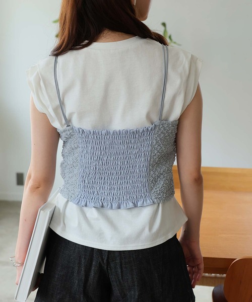 Girly Doll(ガーリードール)の「ビスチェキャミ+袖タックデザインTシャツ(Tシャツ/カットソー・レディース・ブルー/グレー/アイボリー/ブラック・F)」の22枚目の写真