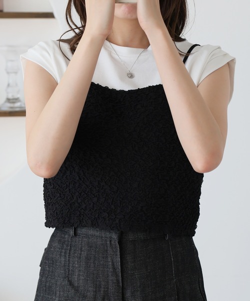 Girly Doll(ガーリードール)の「ビスチェキャミ+袖タックデザインTシャツ(Tシャツ/カットソー・レディース・ブルー/グレー/アイボリー/ブラック・F)」の10枚目の写真