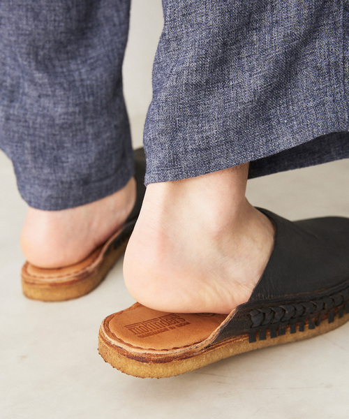 JOURNAL STANDARD relume（ジャーナルスタンダード　レリューム）の「MOHINDERS / モヒンダーズ CITY SLIPPERS SOLID（サンダル・メンズ・ブラック/ベージュ・90/100/110）」の10枚目の写真