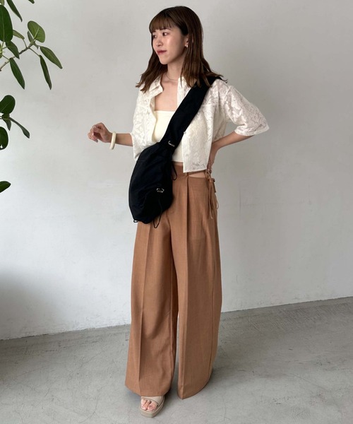 archives（アルシーヴ）の「ナイロンギャザーショルダー（ショルダーバッグ・レディース・モカ/アイボリー/ブラック・FREE）」の11枚目の写真