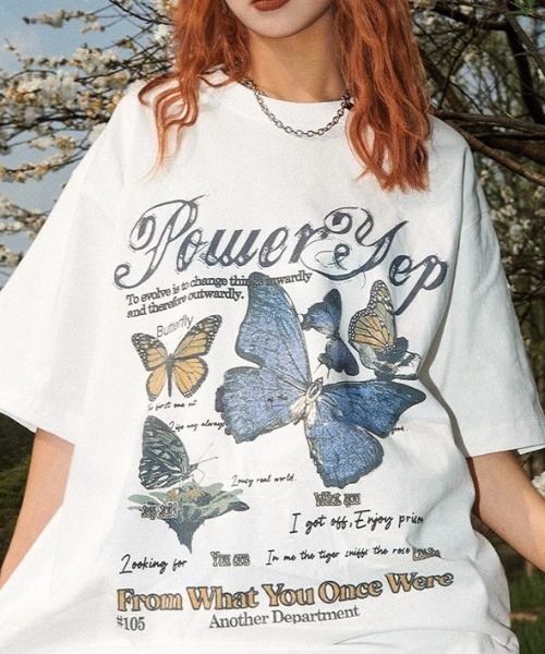 Achic(アシック)の「バタフライプリントTシャツ(Tシャツ/カットソー・レディース・ホワイト/ベージュ・M)」の6枚目の写真
