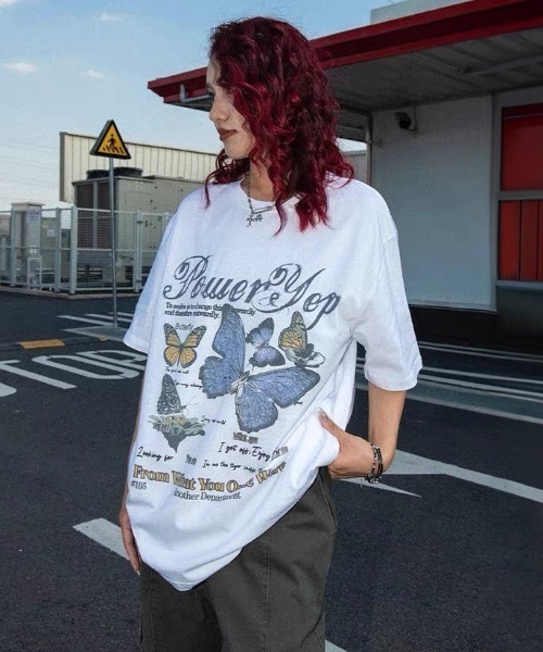 Achic(アシック)の「バタフライプリントTシャツ(Tシャツ/カットソー・レディース・ホワイト/ベージュ・M)」の15枚目の写真