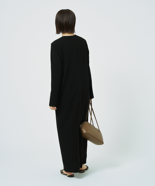 ダブルクロスミニマルロングドレス（ワンピース）｜HARDY NOIR