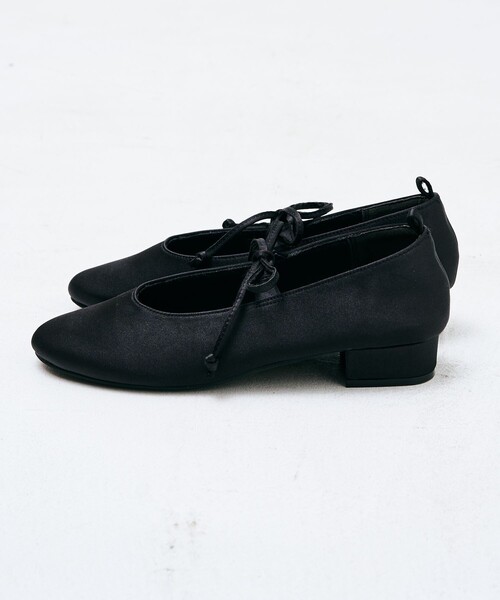FREAK'S STORE（フリークスストア）の「限定展開　ROVERETO/ロベレート　2way リボン パンプス（フラットシューズ）（パンプス・レディース・ナチュラル/ブラック・36/37/38）」の21枚目の写真