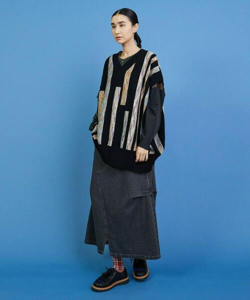 FRAPBOIS（フラボア）の「グラーデベスト（ベスト・レディース・オフホワイト/ブラック・1）」の6枚目の写真