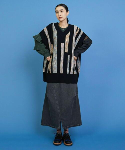 FRAPBOIS（フラボア）の「グラーデベスト（ベスト・レディース・オフホワイト/ブラック・1）」の9枚目の写真