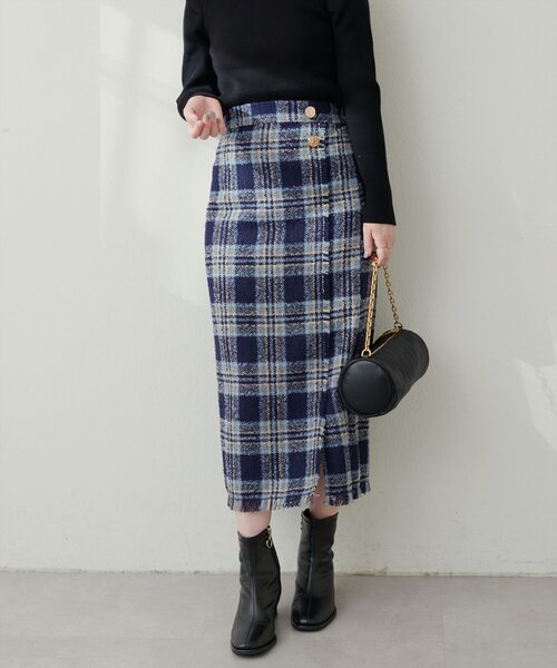 natural couture(ナチュラルクチュール)の「ラップ風フリンジチェックタイトスカート(スカート・レディース・グレー/アイボリー/ネイビー/ブラウン・FREE)」の17枚目の写真