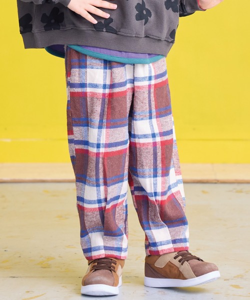 A BOND(アボンド)の「チェックボリュームパンツ(その他パンツ・キッズ・ブラウン/イエロー/グリーン・90/100/110/120/130/140/150)」の1枚目の写真