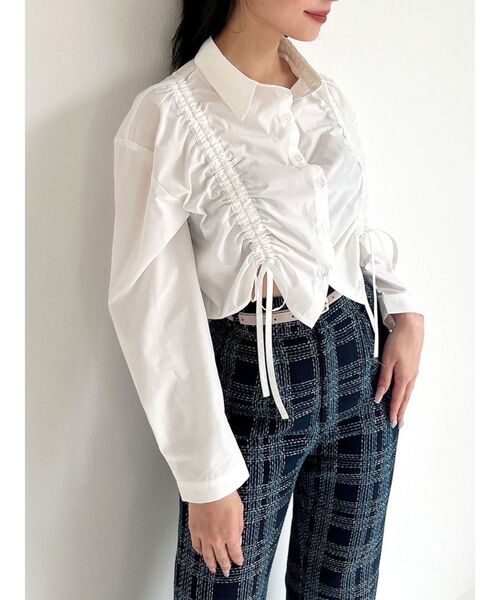 RESEXXY(リゼクシー)の「ドロストリボンショートブラウス(シャツ/ブラウス・レディース・ホワイト/ブラック・FREE)」の1枚目の写真