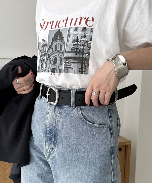 DISCOAT（ディスコート）の「ニュアンスバックル太レザーベルト（ベルト・レディース・ブラック/グレイッシュベージュ・FREE）」の6枚目の写真
