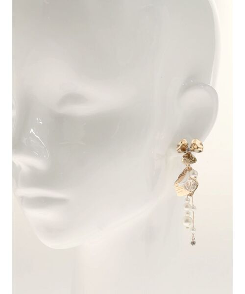 MERCURYDUO（マーキュリーデュオ）の「アシメフラワーモチーフイヤリング（イヤリング・レディース・シルバー/ゴールド・FREE）」の8枚目の写真