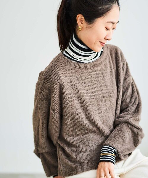 le.coeur blanc(ルクールブラン)の「シャギードルマンプルオーバー(Tシャツ/カットソー・レディース・ベージュ/モカ/ライトグレー・38)」の1枚目の写真