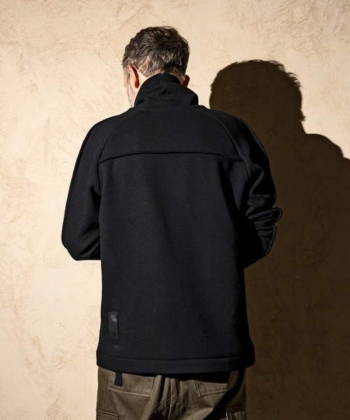 C DIEM(カルペディエム)の「C DIEM(カルペディエム)レザーパイピング モックネックシャツ ロングTシャツ(Tシャツ/カットソー・メンズ・ブラック/ベージュ/グレー・S/M/L/XL)」の17枚目の写真