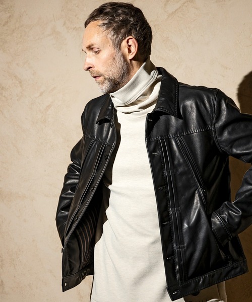 C DIEM(カルペディエム)の「C DIEM(カルペディエム)レザーパイピング モックネックシャツ ロングTシャツ(Tシャツ/カットソー・メンズ・ブラック/ベージュ/グレー・S/M/L/XL)」の14枚目の写真