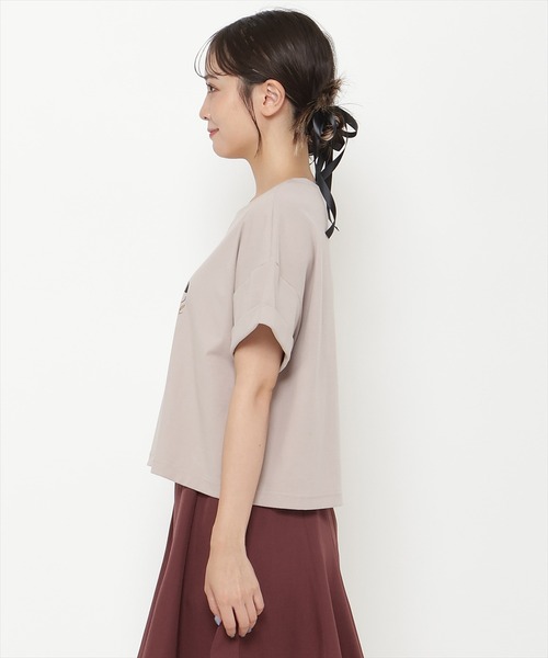 REDYAZEL（レディアゼル）の「ロゴプリントＴシャツ（Tシャツ/カットソー・レディース・オフホワイト/ブラック/ベージュ・FREE）」の16枚目の写真