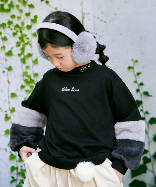 ikka(イッカ)の「袖フェイクファー刺繍裏毛プルオーバー(120~160cm)(スウェット・キッズ・ブラック/オフホワイト/マジェンタ/ブルー・120/130/140/150/160)」の21枚目の写真