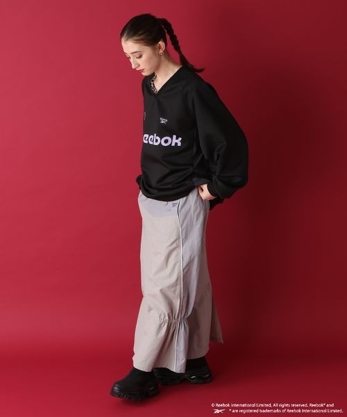 セール】【Reebok別注】ハイショクキリカエフレアスカート
