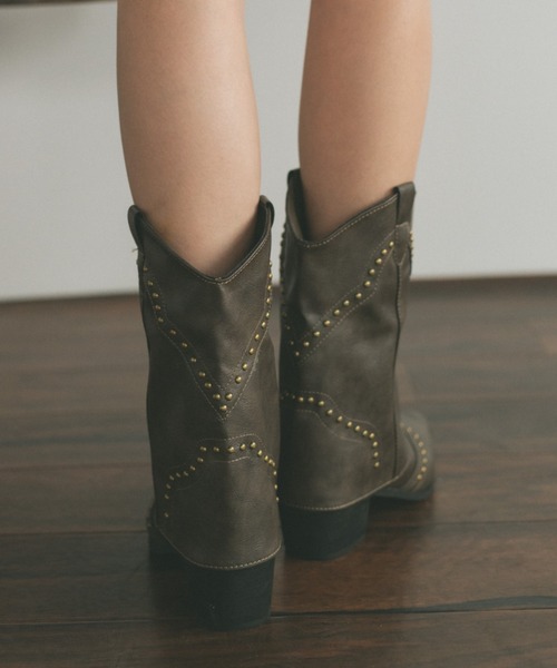 VANNIE U（ヴァニーユー）の「レイヤードウエスタンミドルブーツ（ブーツ・レディース・ダークブラウン/ブラウン/ブラック・SMALL/MEDIUM/LARGE）」の16枚目の写真