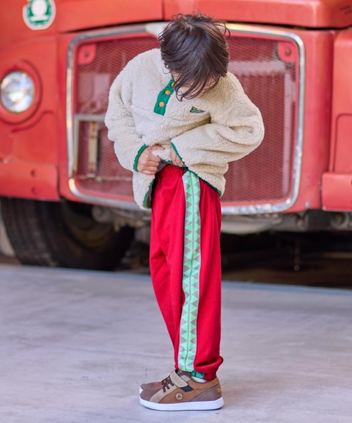 BIG FIELD（ビッグフィールド）の「トライアングルスウェットパンツ（スウェットパンツ・キッズ・チャコール/レッド/オフホワイト・80/90/95/100/110/120/130/140/150）」の11枚目の写真