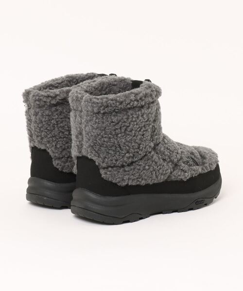 THE NORTH FACE(ザノースフェイス)の「THE NORTH FACE/ザ・ノースフェイス レディース ブーツ ボア フリース スノー W NUPTSE BOOOTIE SHORT FLEECE ヌプシ NFW52476(ブーツ・レディース・グレー系その他/ベージュ系その他/ホワイト系その他・26cm/25cm/24cm/27cm)」の4枚目の写真