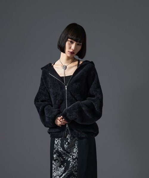 Ellno de Mavie(エルノデメヴィ)の「シャギーニットフーディ(ニット/セーター・メンズ・ブラック/ライトグレー/ボルドー・LARGE/MEDIUM/SMALL)」の4枚目の写真