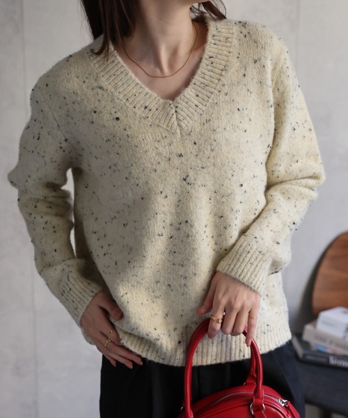 【新品】CPG　Vネック　ニット　タグ付き パチパチしにくい】前後Vネック体型カバーニット（しっとり