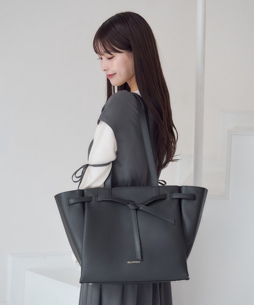 mellowneon（メロウネオン）の「ノットデザインA4トートバッグ（トートバッグ・レディース・ブラウン/ベージュ/ブラック・FREE）」の10枚目の写真