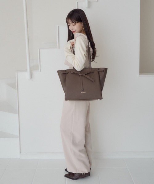 mellowneon（メロウネオン）の「ノットデザインA4トートバッグ（トートバッグ・レディース・ブラウン/ベージュ/ブラック・FREE）」の7枚目の写真