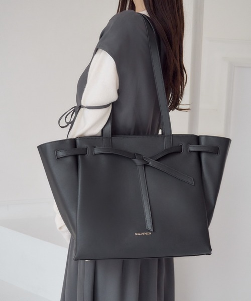 mellowneon（メロウネオン）の「ノットデザインA4トートバッグ（トートバッグ・レディース・ブラウン/ベージュ/ブラック・FREE）」の5枚目の写真