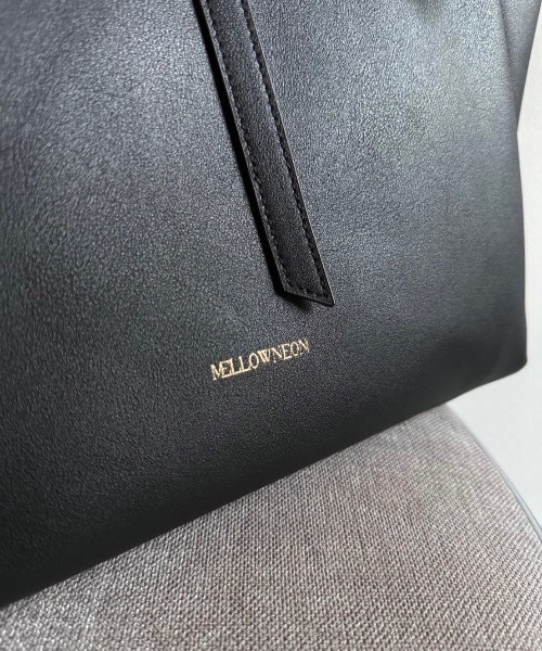 mellowneon（メロウネオン）の「ノットデザインA4トートバッグ（トートバッグ・レディース・ブラウン/ベージュ/ブラック・FREE）」の16枚目の写真