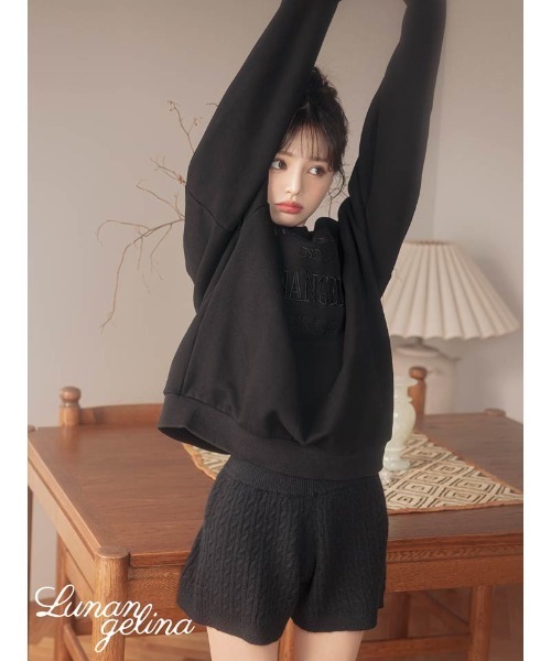 Lunangelina(ルナアンヘリナ)の「Cable Knit Short Pants(その他パンツ・レディース・ブラック・フリー)」の2枚目の写真