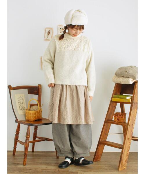 Samansa Mos2(サマンサ モスモス)の「前後着レース貼りニット(カーディガン/ボレロ・レディース・チャコールグレー/キナリ/モカ・F)」の11枚目の写真